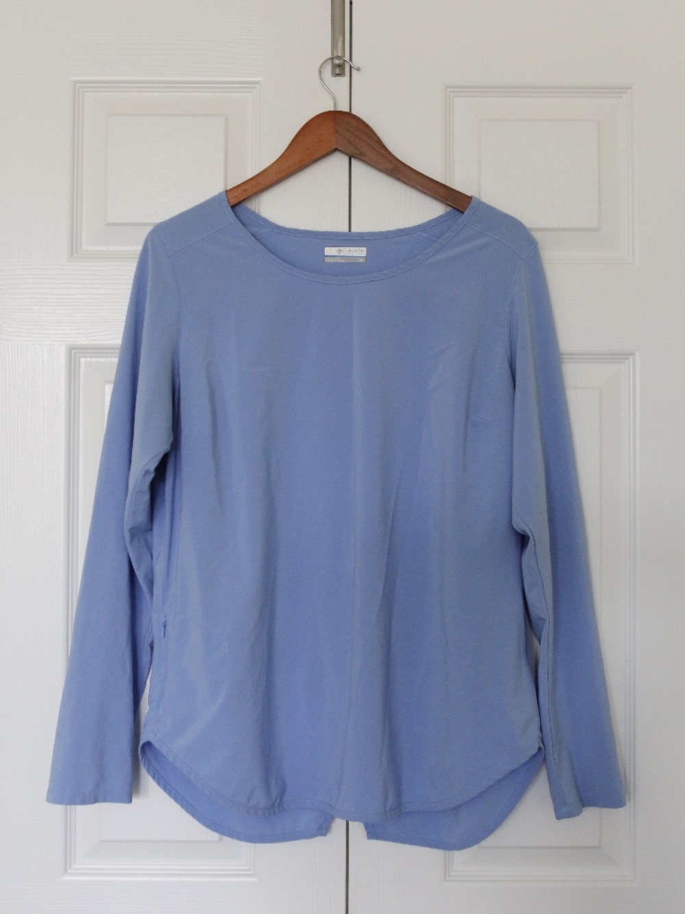 Columbia Long Sleeve Shirt In Size Large